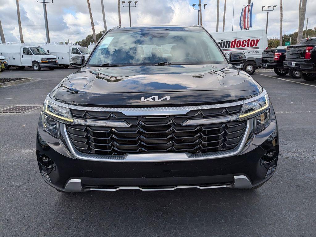used 2024 Kia Seltos car, priced at $19,550