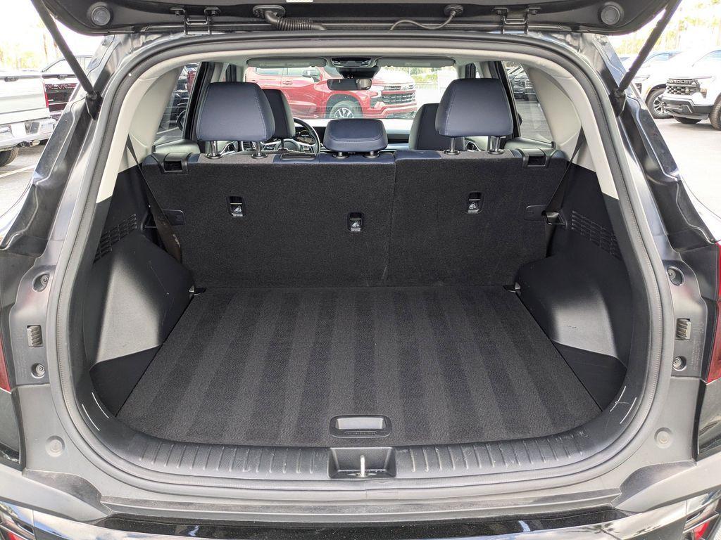 used 2024 Kia Seltos car, priced at $19,550