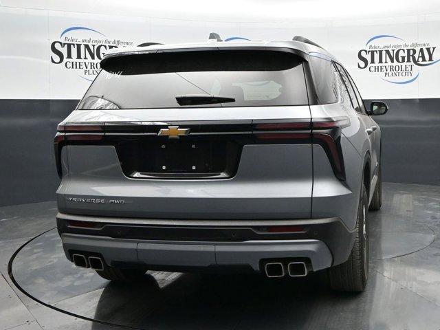 used 2025 Chevrolet Traverse car, priced at $38,904