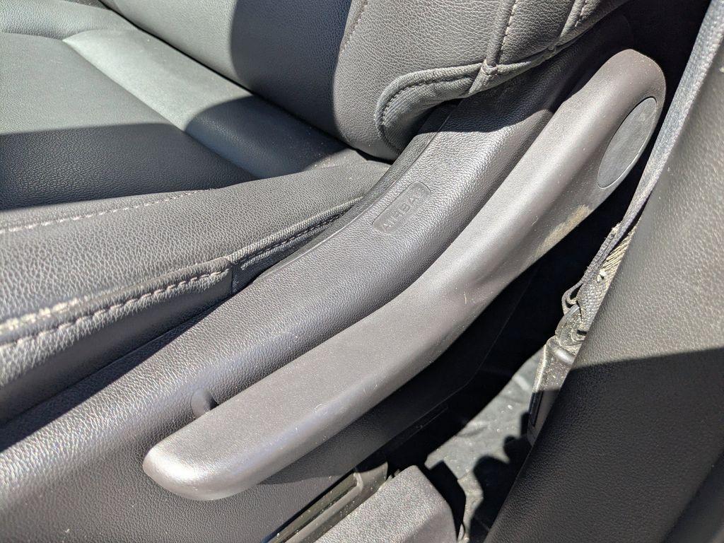 used 2024 Chevrolet Silverado 1500 car, priced at $34,525