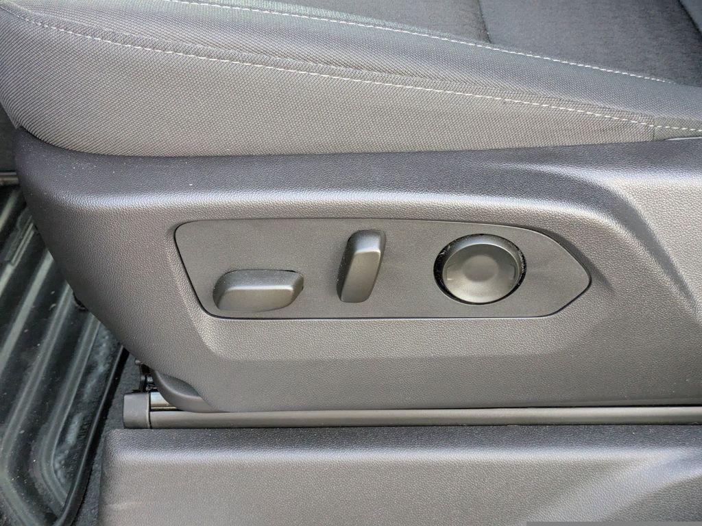 used 2024 Chevrolet Silverado 1500 car, priced at $42,588