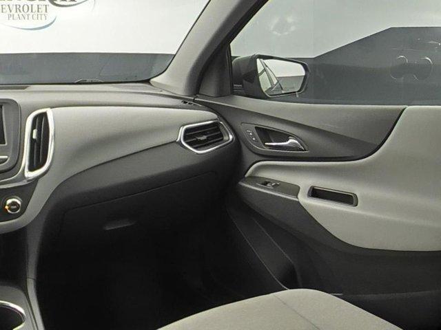 used 2023 Chevrolet Equinox car, priced at $21,524