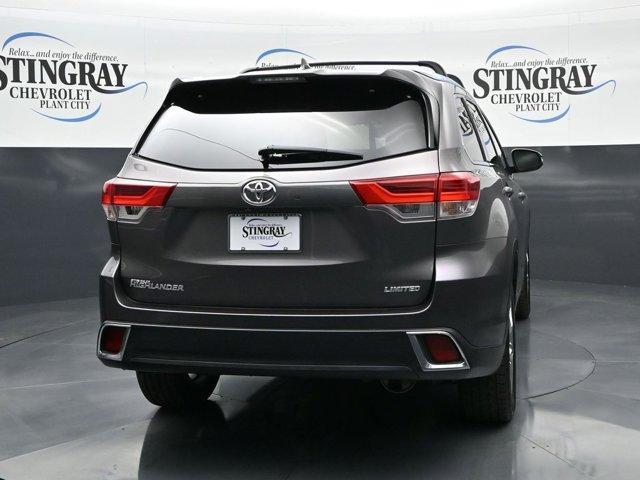 used 2017 Toyota Highlander car, priced at $22,798