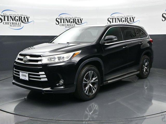 used 2019 Toyota Highlander car, priced at $19,585