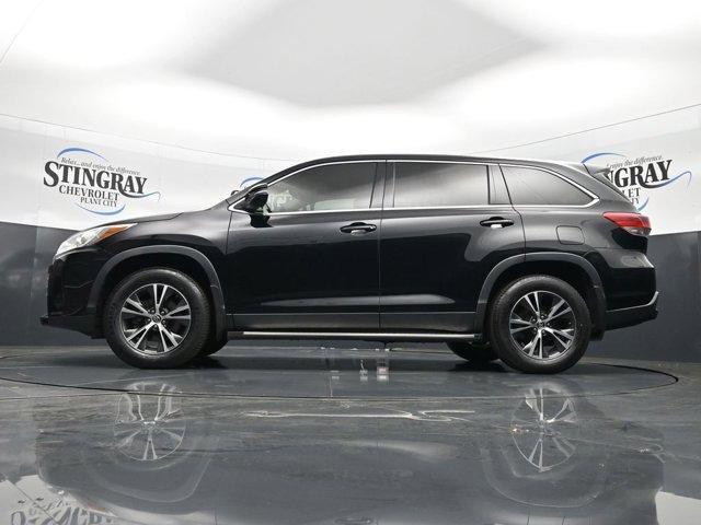 used 2019 Toyota Highlander car, priced at $19,585