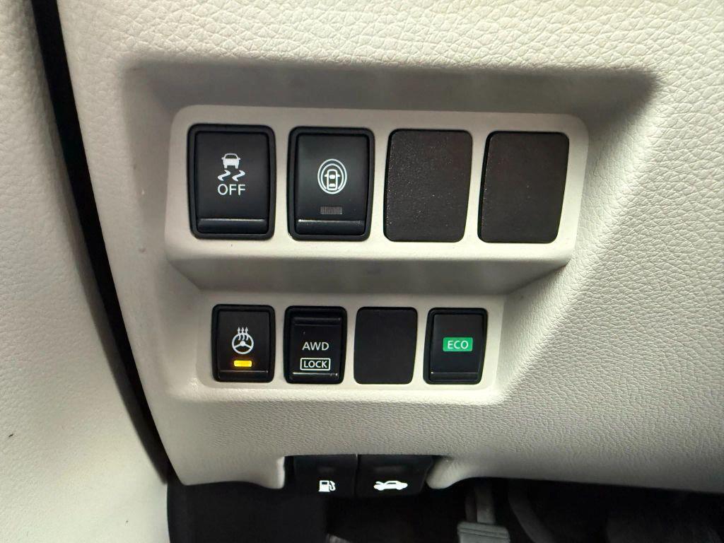 used 2018 Nissan Rogue Sport car, priced at $17,490