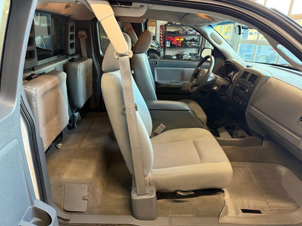 used 2007 Dodge Dakota car, priced at $13,990