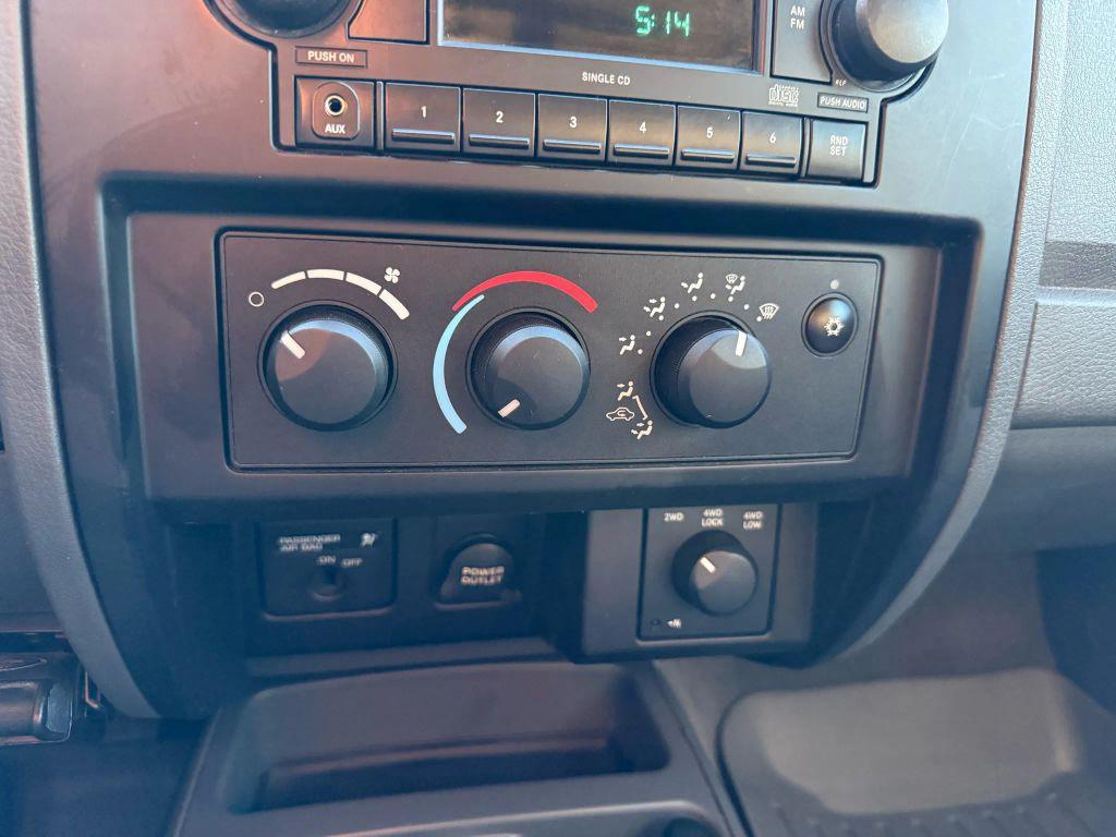 used 2007 Dodge Dakota car, priced at $13,990