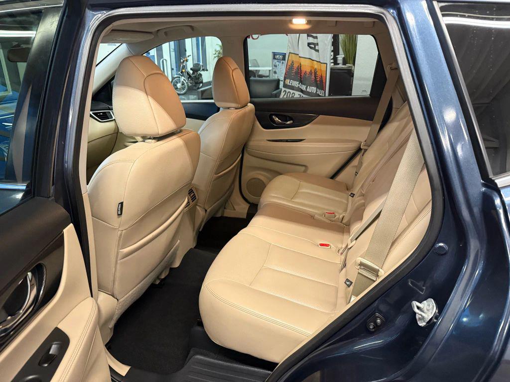 used 2016 Nissan Rogue car, priced at $12,990