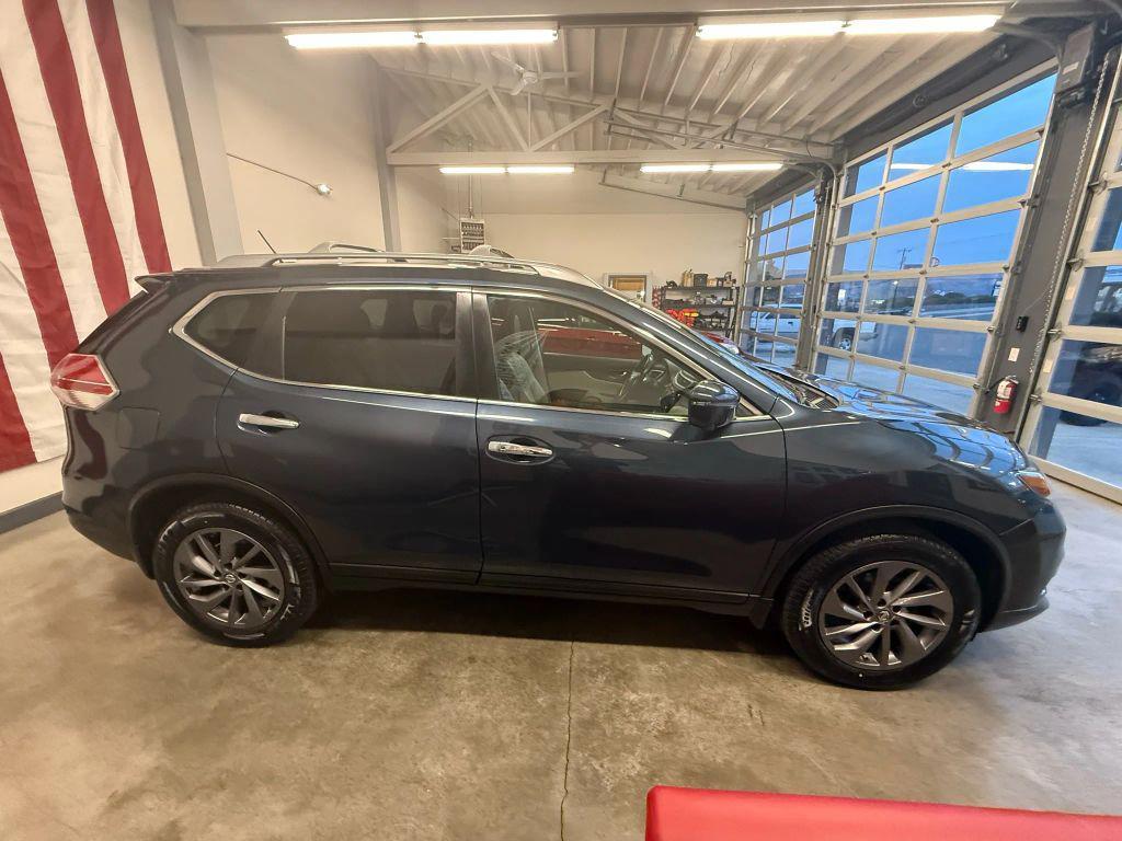 used 2016 Nissan Rogue car, priced at $12,990