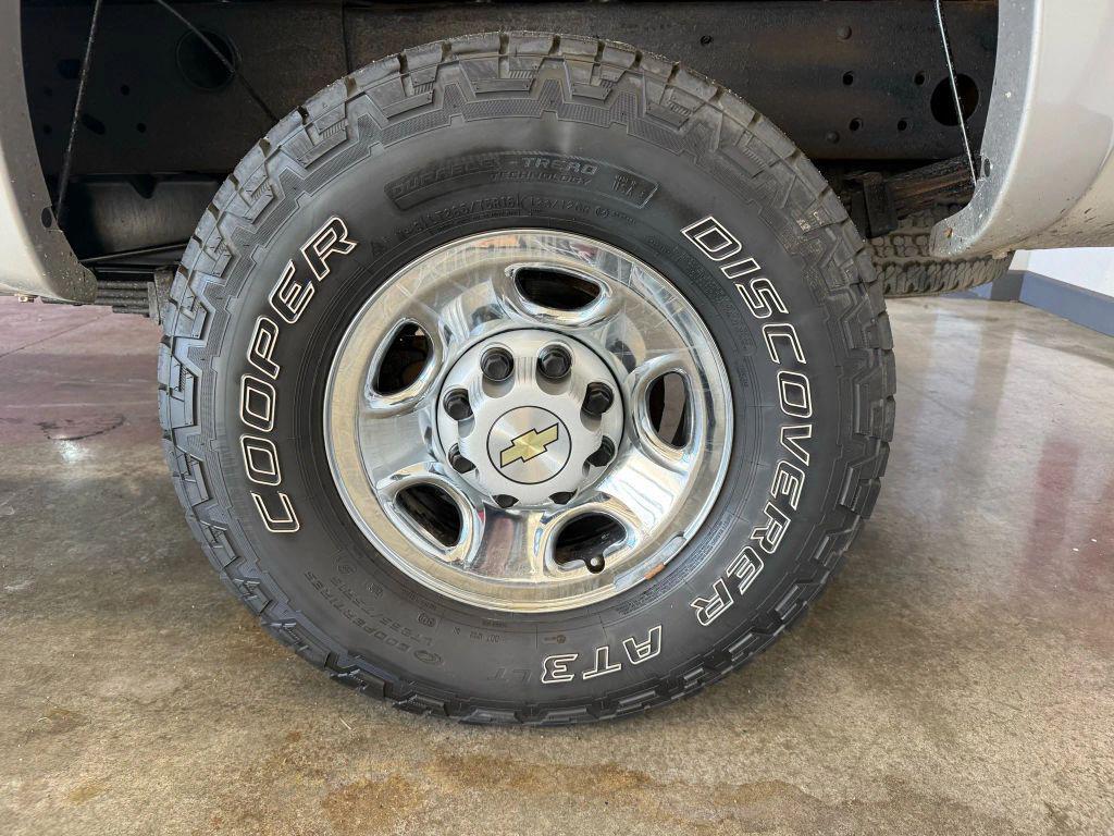 used 2006 Chevrolet Silverado 3500 car, priced at $16,990