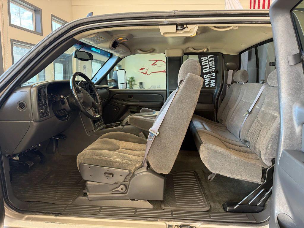 used 2006 Chevrolet Silverado 3500 car, priced at $16,990