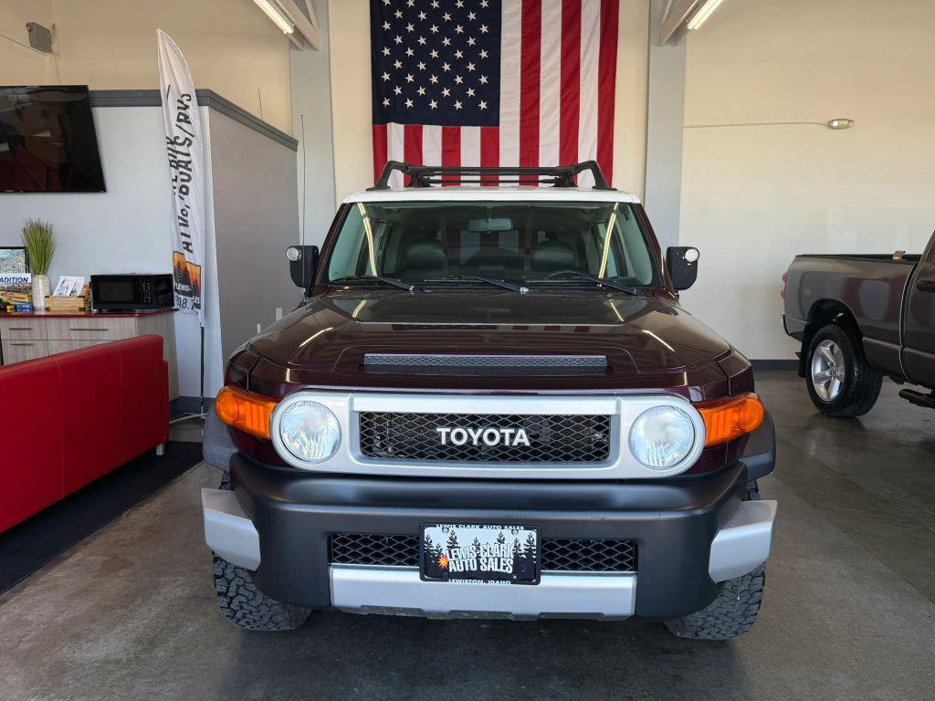 used 2007 Toyota FJ Cruiser car, priced at $13,189