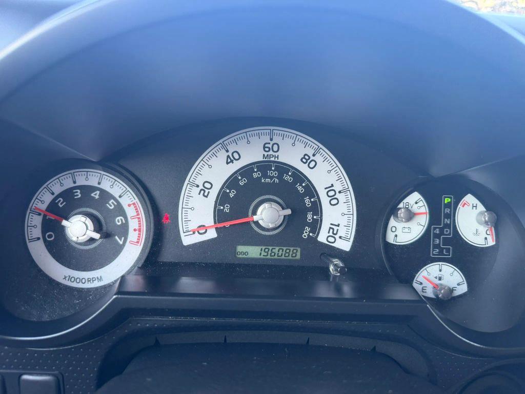 used 2007 Toyota FJ Cruiser car, priced at $13,189