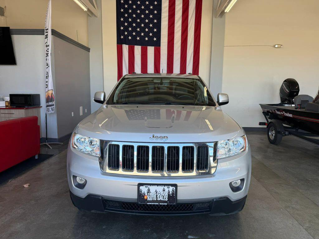 used 2012 Jeep Grand Cherokee car, priced at $7,990