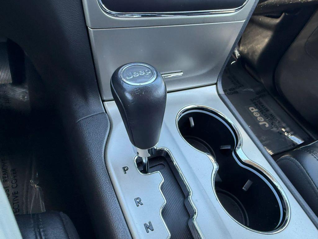 used 2012 Jeep Grand Cherokee car, priced at $7,990