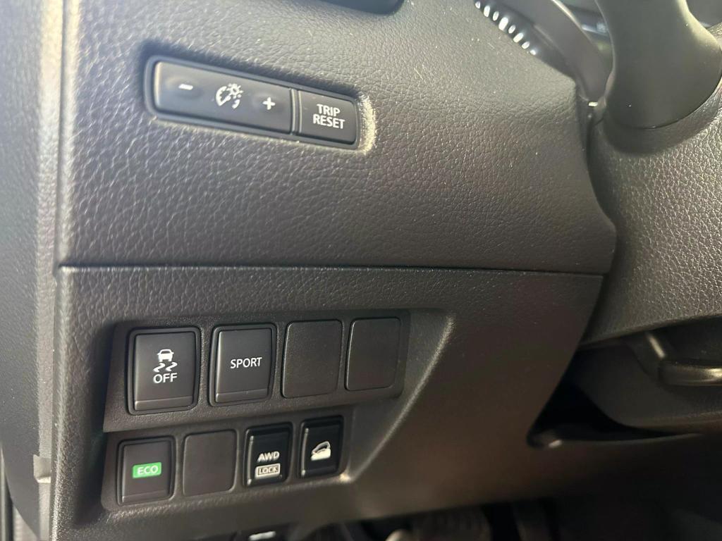 used 2016 Nissan Rogue car, priced at $11,290