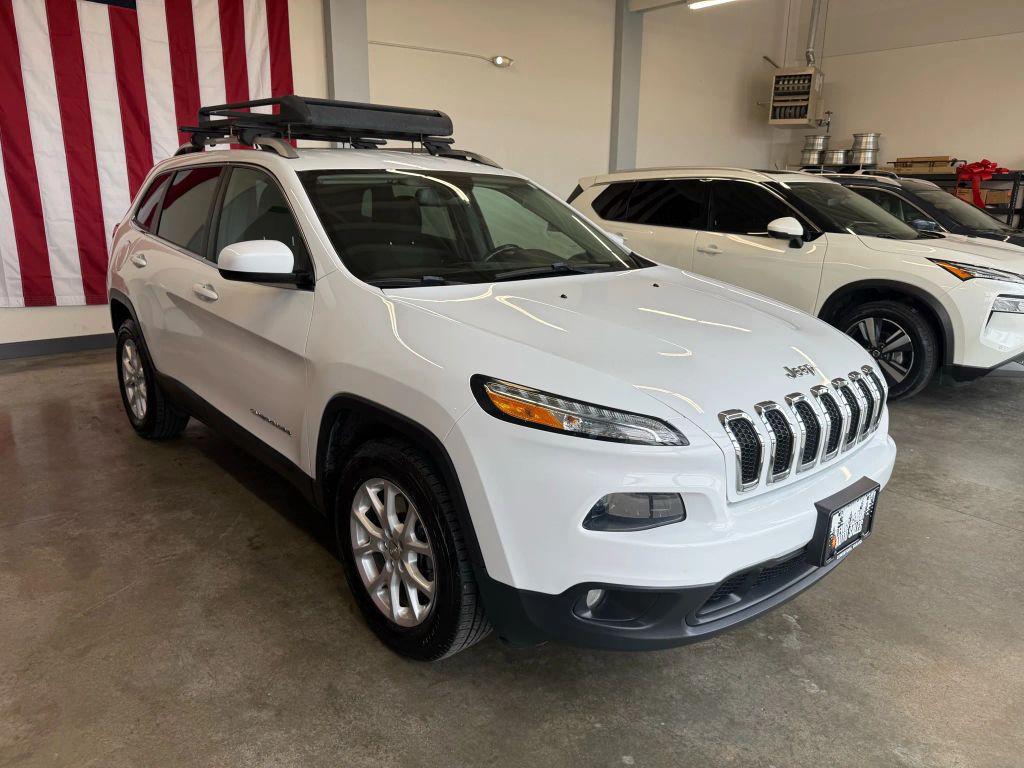 used 2016 Jeep Cherokee car, priced at $12,990