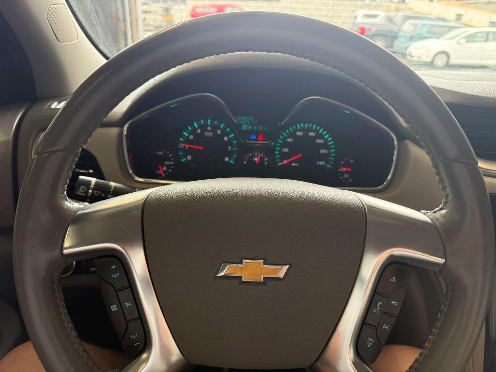 used 2015 Chevrolet Traverse car, priced at $12,189