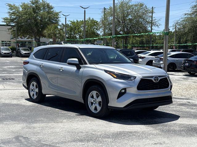 used 2023 Toyota Highlander car, priced at $30,880