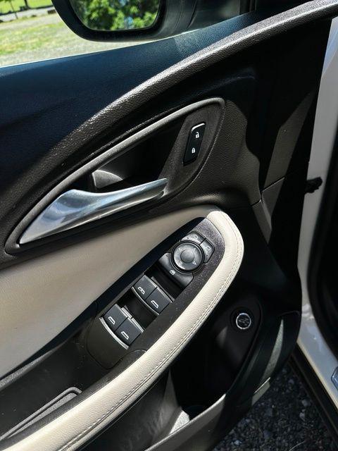 used 2022 Buick Encore GX car, priced at $19,997