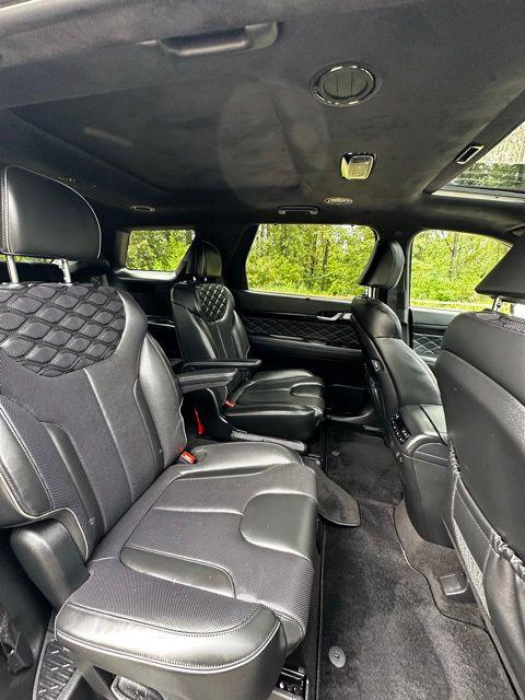 used 2022 Hyundai Palisade car, priced at $35,675
