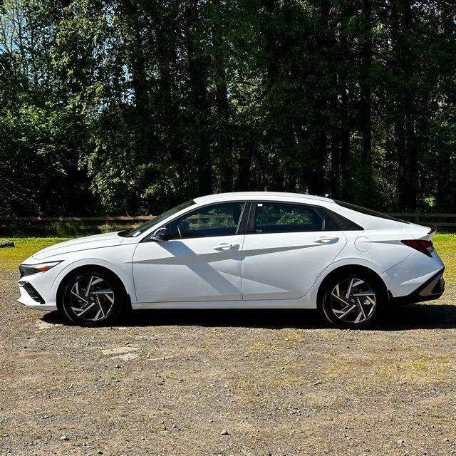 used 2025 Hyundai Elantra car, priced at $21,336