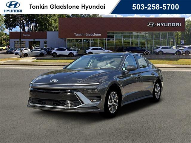 new 2026 Hyundai Sonata Hybrid car, priced at $30,550