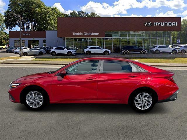 new 2026 Hyundai ELANTRA HEV car, priced at $26,920
