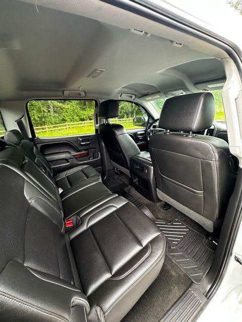 used 2018 GMC Sierra 1500 car, priced at $32,800