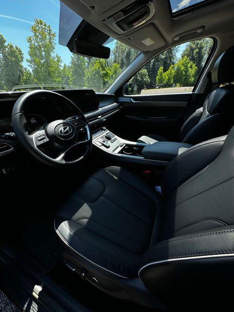 used 2024 Hyundai Palisade car, priced at $32,948