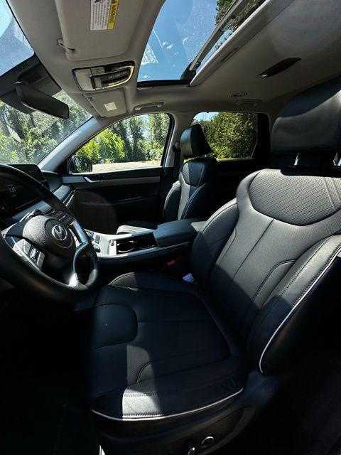 used 2024 Hyundai Palisade car, priced at $32,948