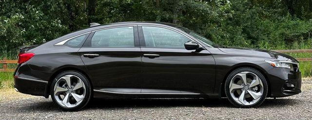 used 2018 Honda Accord car, priced at $26,398