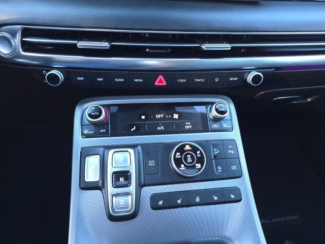 used 2024 Hyundai Palisade car, priced at $36,995