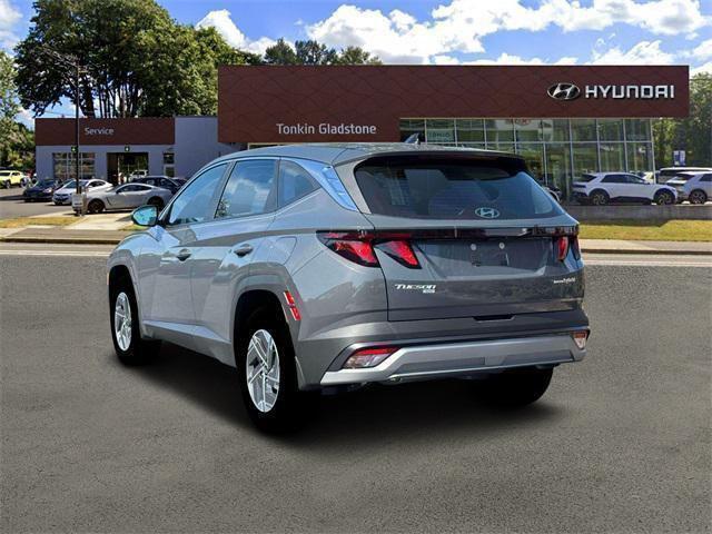 new 2026 Hyundai TUCSON Hybrid car, priced at $32,055