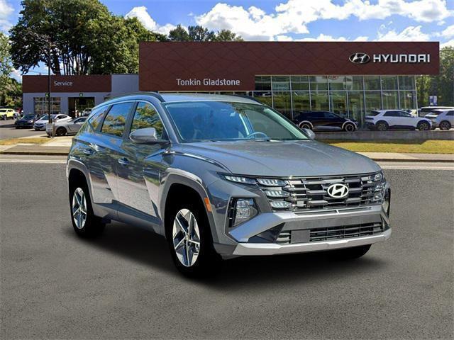 new 2026 Hyundai TUCSON Hybrid car, priced at $33,190