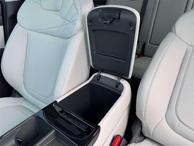 new 2026 Hyundai TUCSON Hybrid car, priced at $33,190