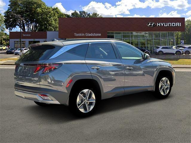new 2026 Hyundai TUCSON Hybrid car, priced at $33,190