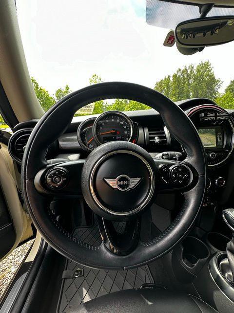 used 2018 MINI Hardtop car, priced at $14,997