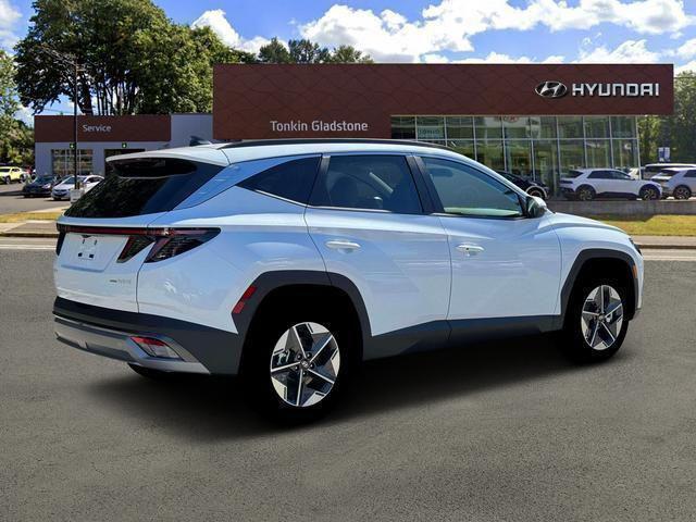 new 2026 Hyundai TUCSON Hybrid car, priced at $35,190