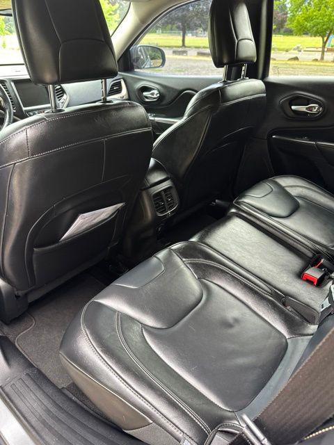 used 2014 Jeep Cherokee car, priced at $10,500