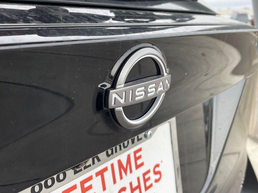 new 2025 Nissan Kicks car, priced at $24,247
