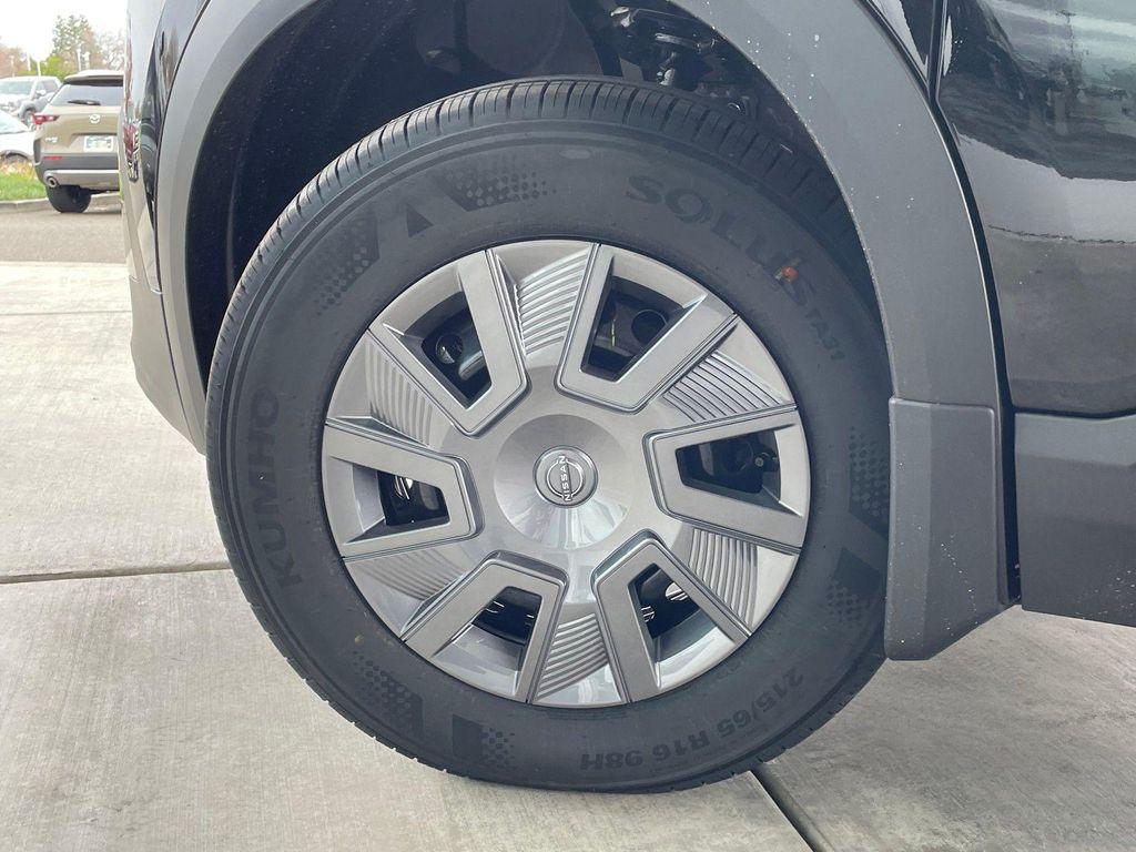 new 2025 Nissan Kicks car, priced at $24,247