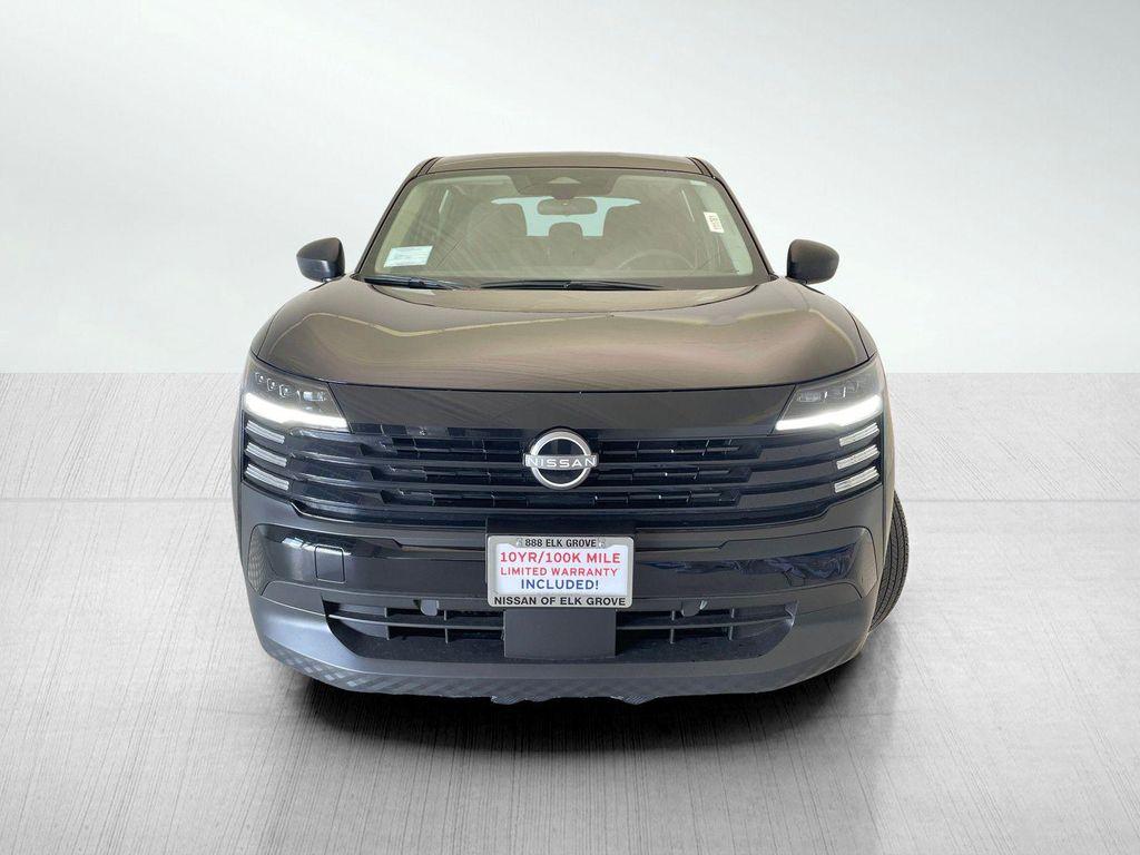 new 2025 Nissan Kicks car, priced at $23,698