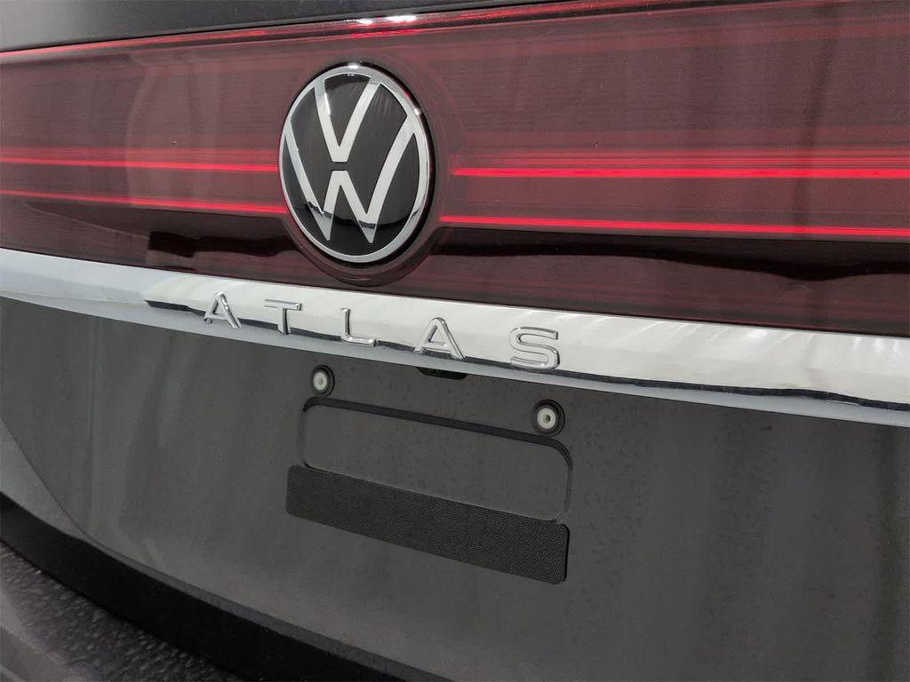 new 2026 Volkswagen Atlas car, priced at $41,908