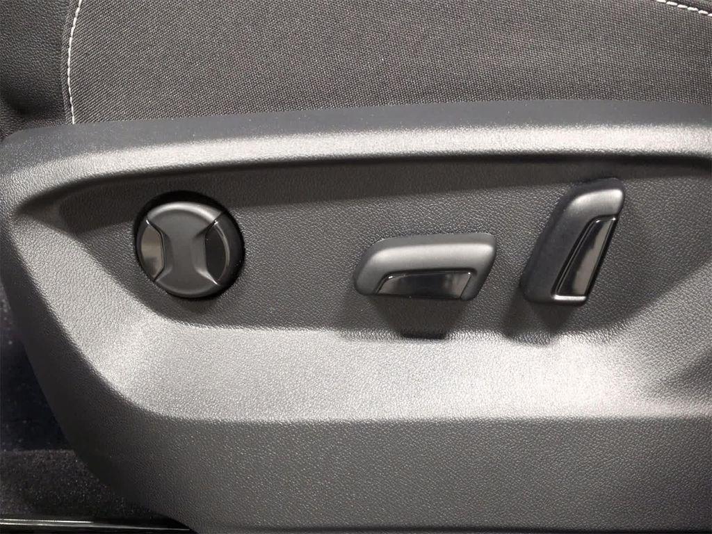 new 2026 Volkswagen Atlas car, priced at $48,847