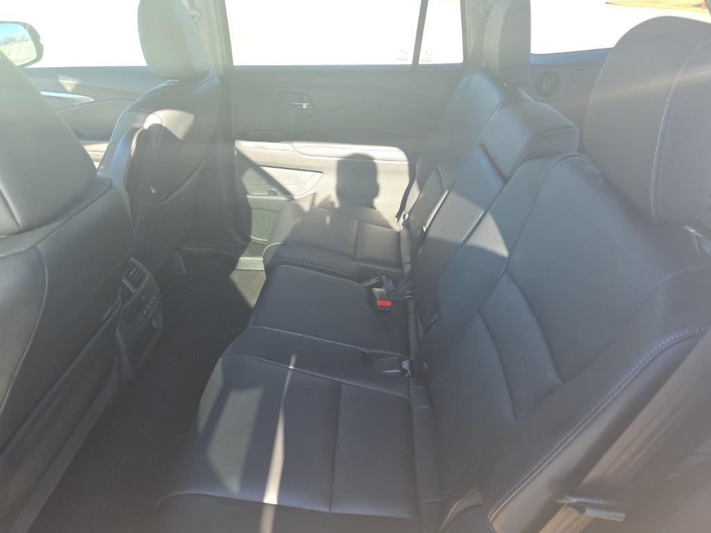 used 2022 Honda Pilot car, priced at $32,339