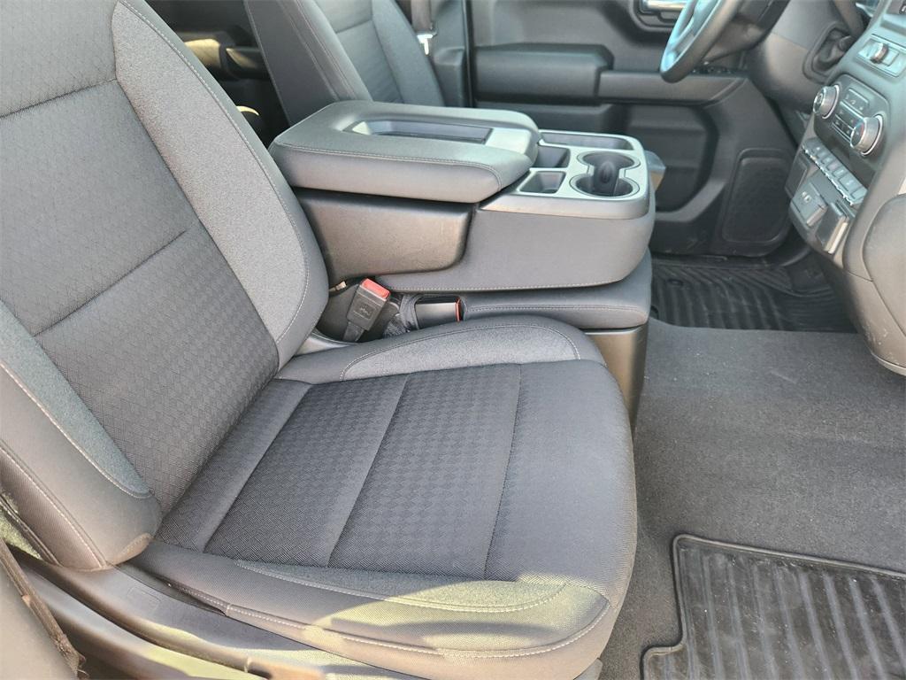 used 2022 Chevrolet Silverado 1500 car, priced at $34,285