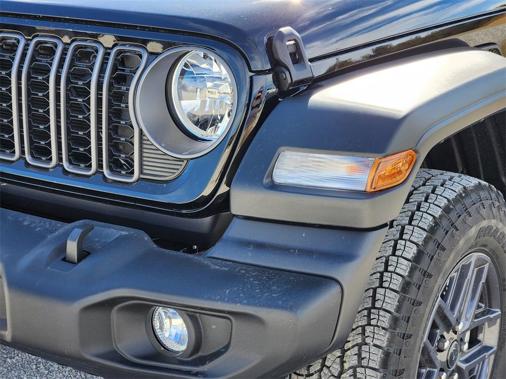 new 2026 Jeep Wrangler car, priced at $46,505