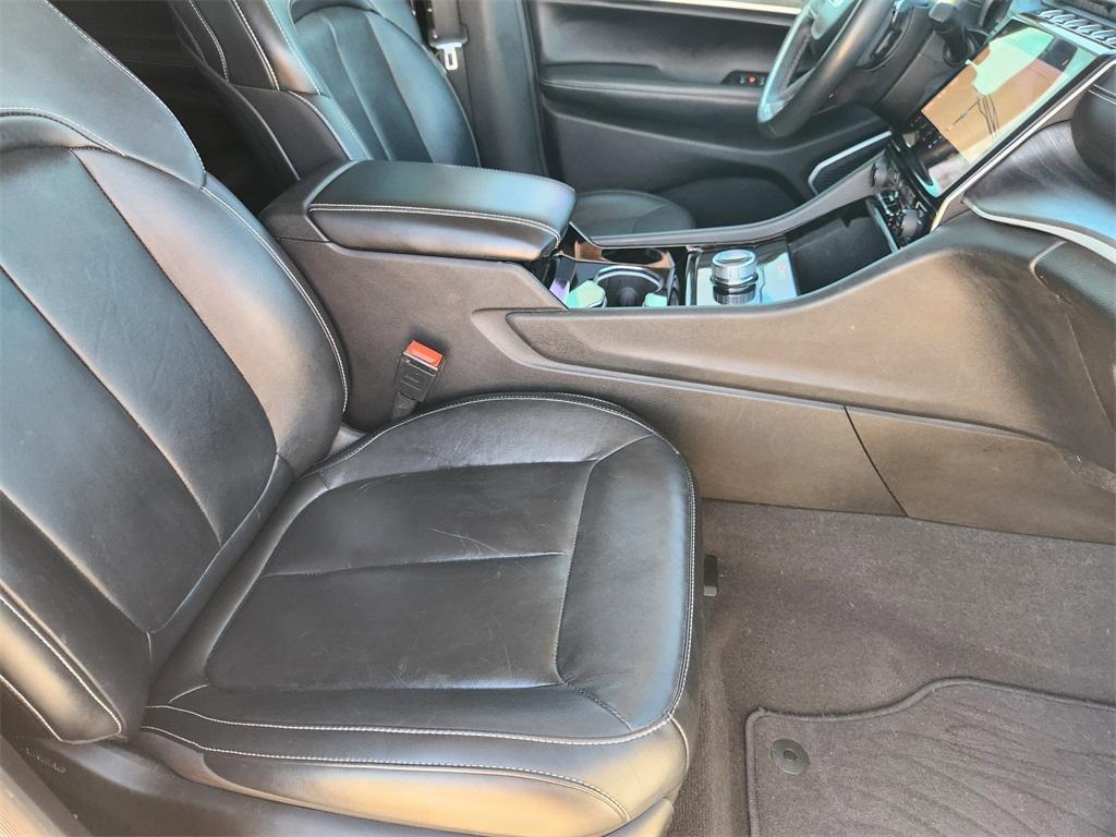 used 2021 Jeep Grand Cherokee L car, priced at $26,655